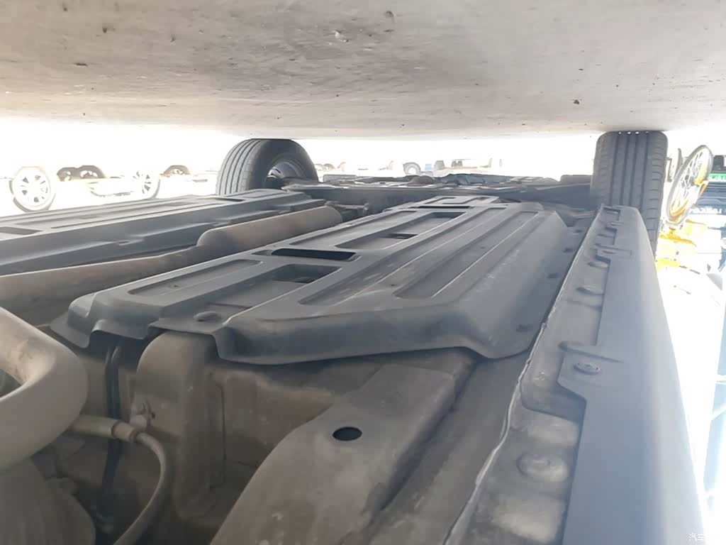 Wuling 510, 2017 22