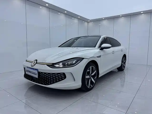Volkswagen Lamando 2023 — купить из Китая под заказ