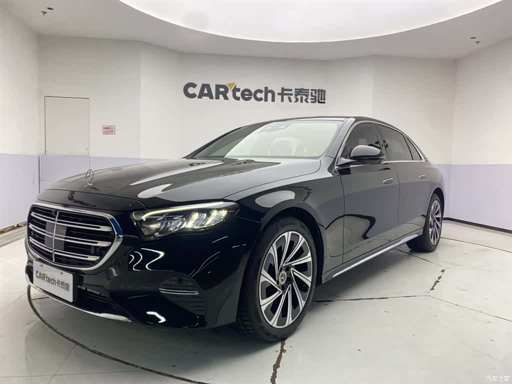 Mercedes-Benz E-Class, 2024 1