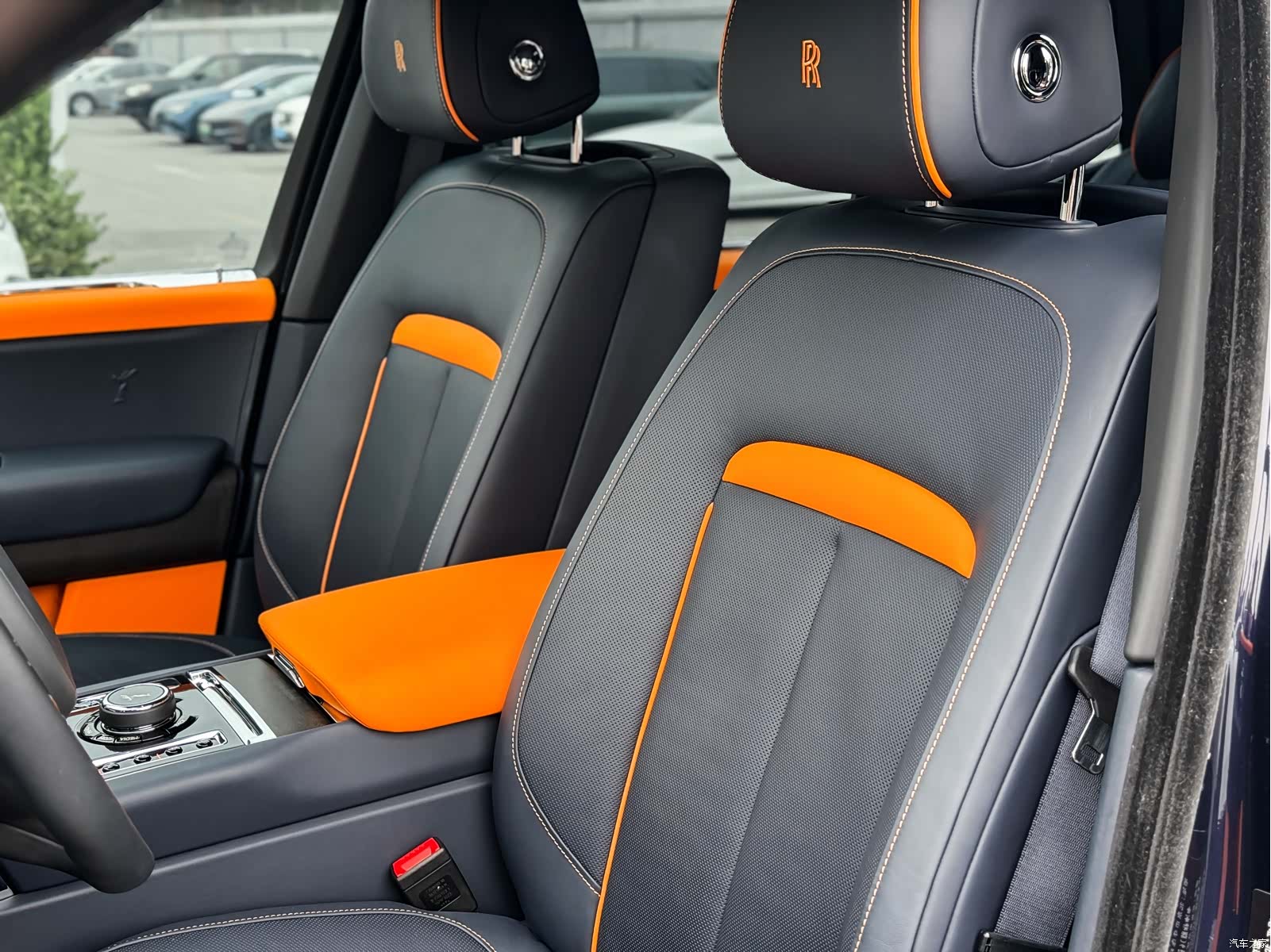 Rolls-Royce Cullinan, 2023 10
