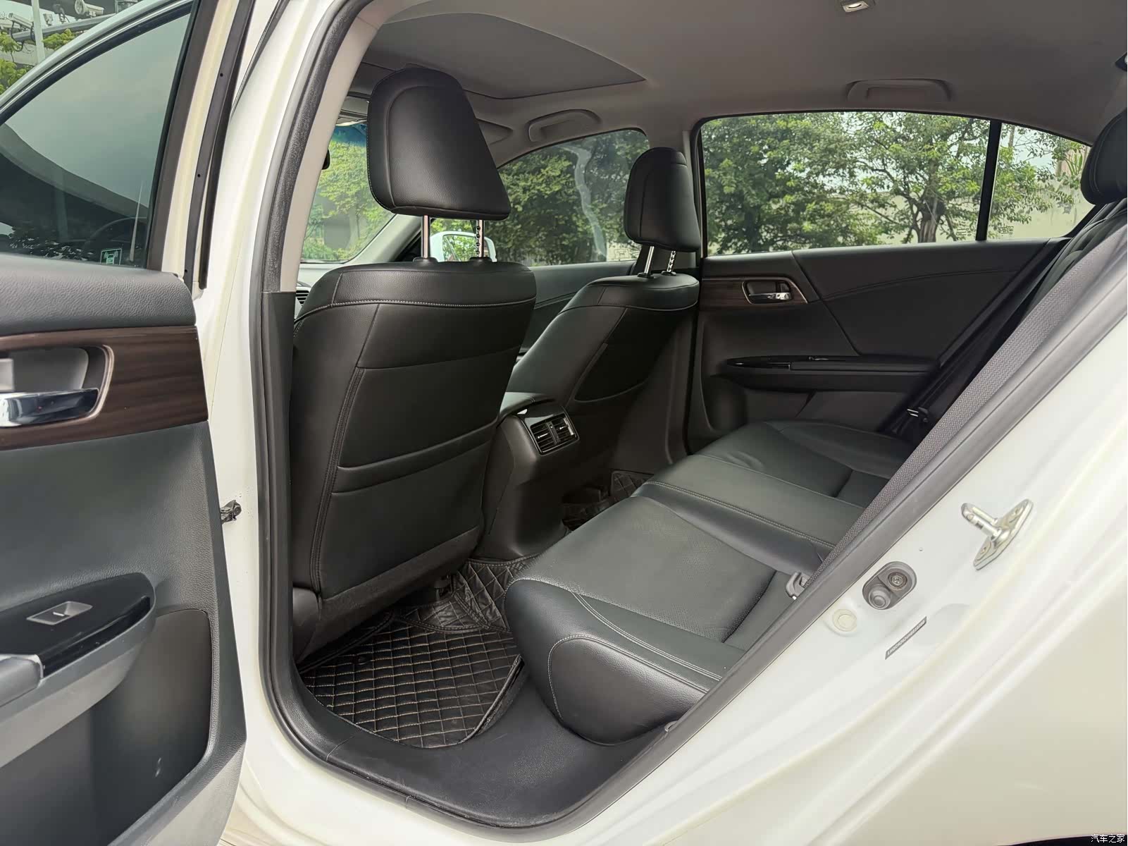 Honda Accord, 2017 9