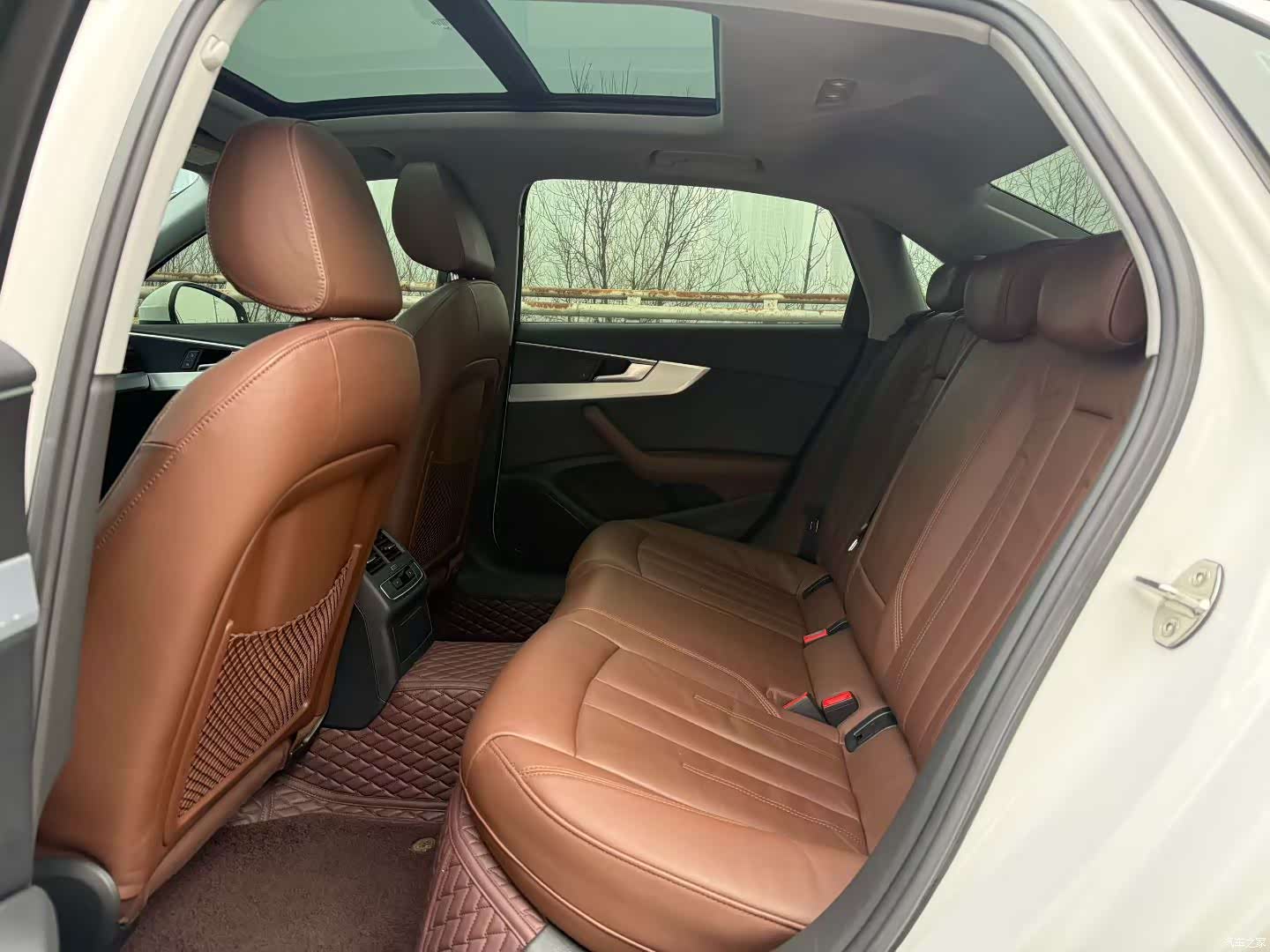 Audi A4L, 2018 6