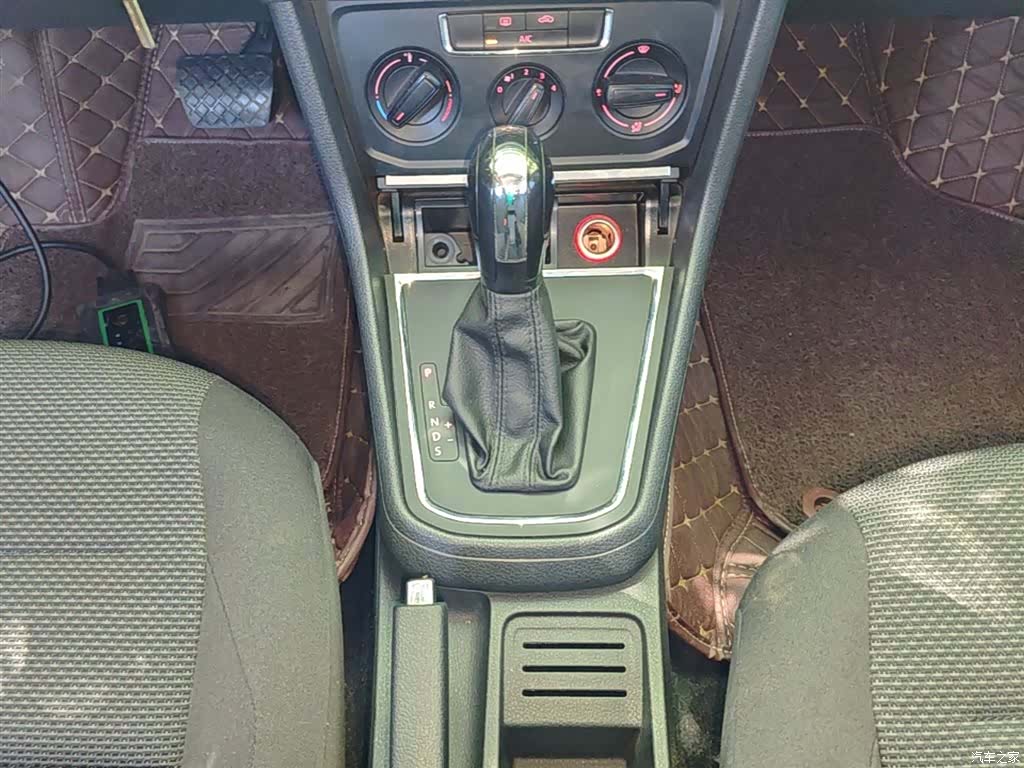 Volkswagen Bora, 2016 14
