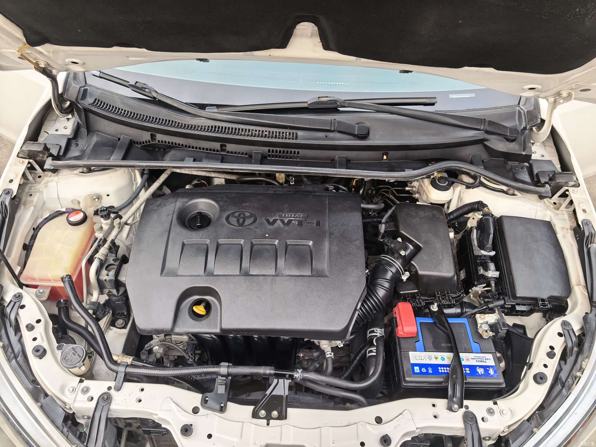 Toyota Corolla, 2014 16