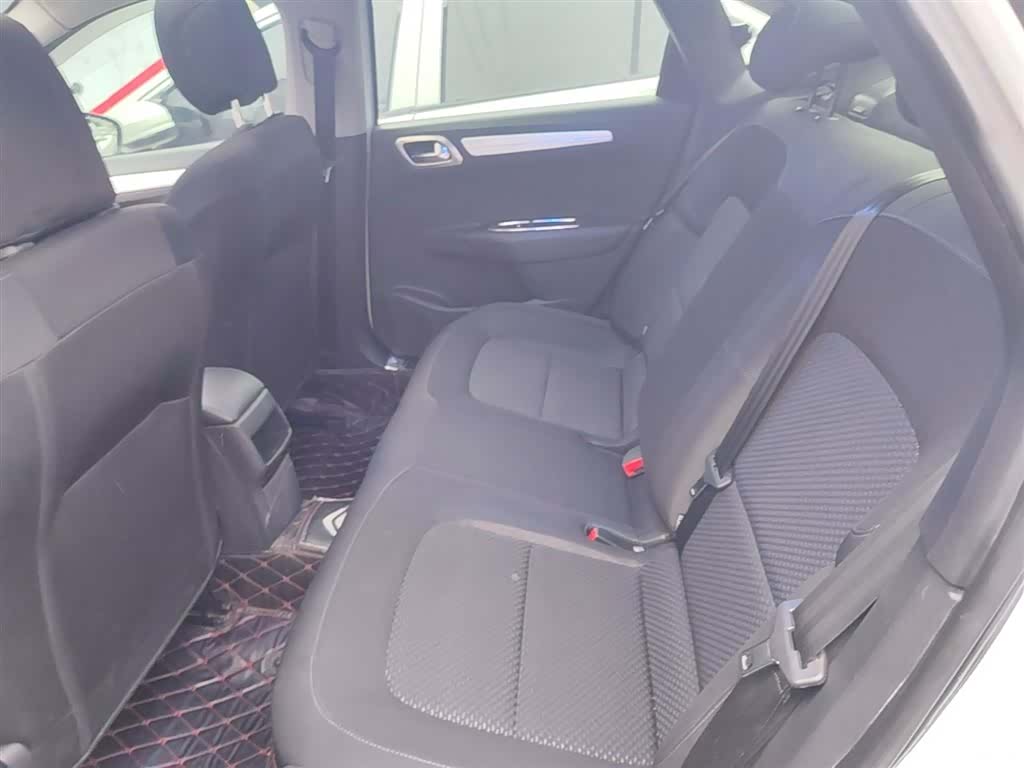 Citroen C4, 2018 17
