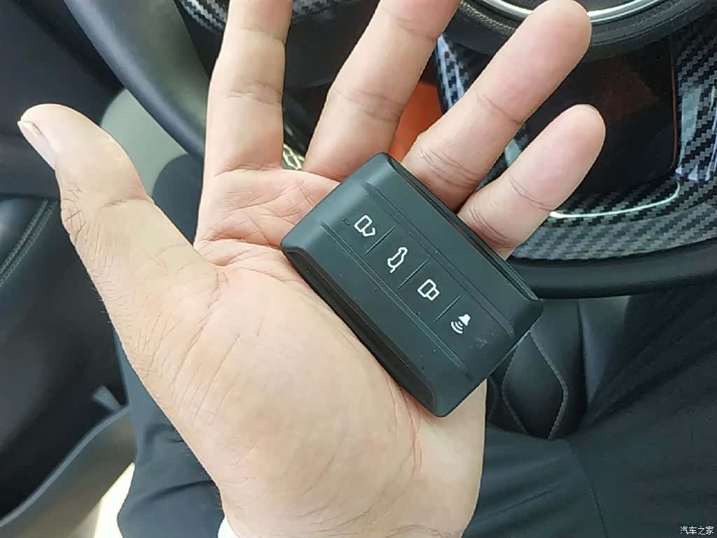 Tank 300, 2021 9