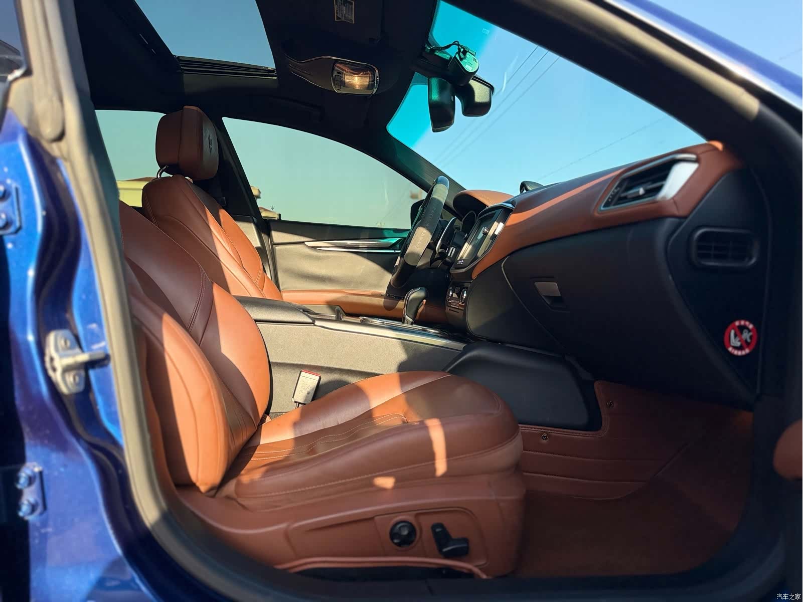 Maserati Ghibli, 2016 10