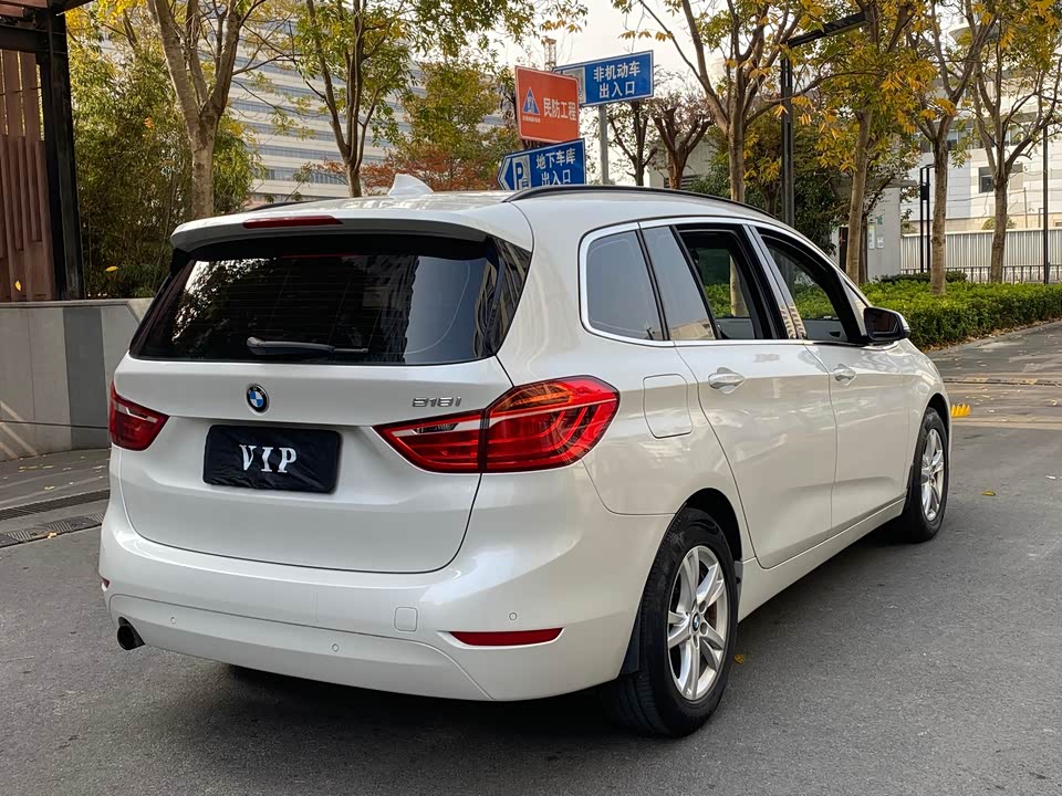 BMW 2 series multifunctional station wagon