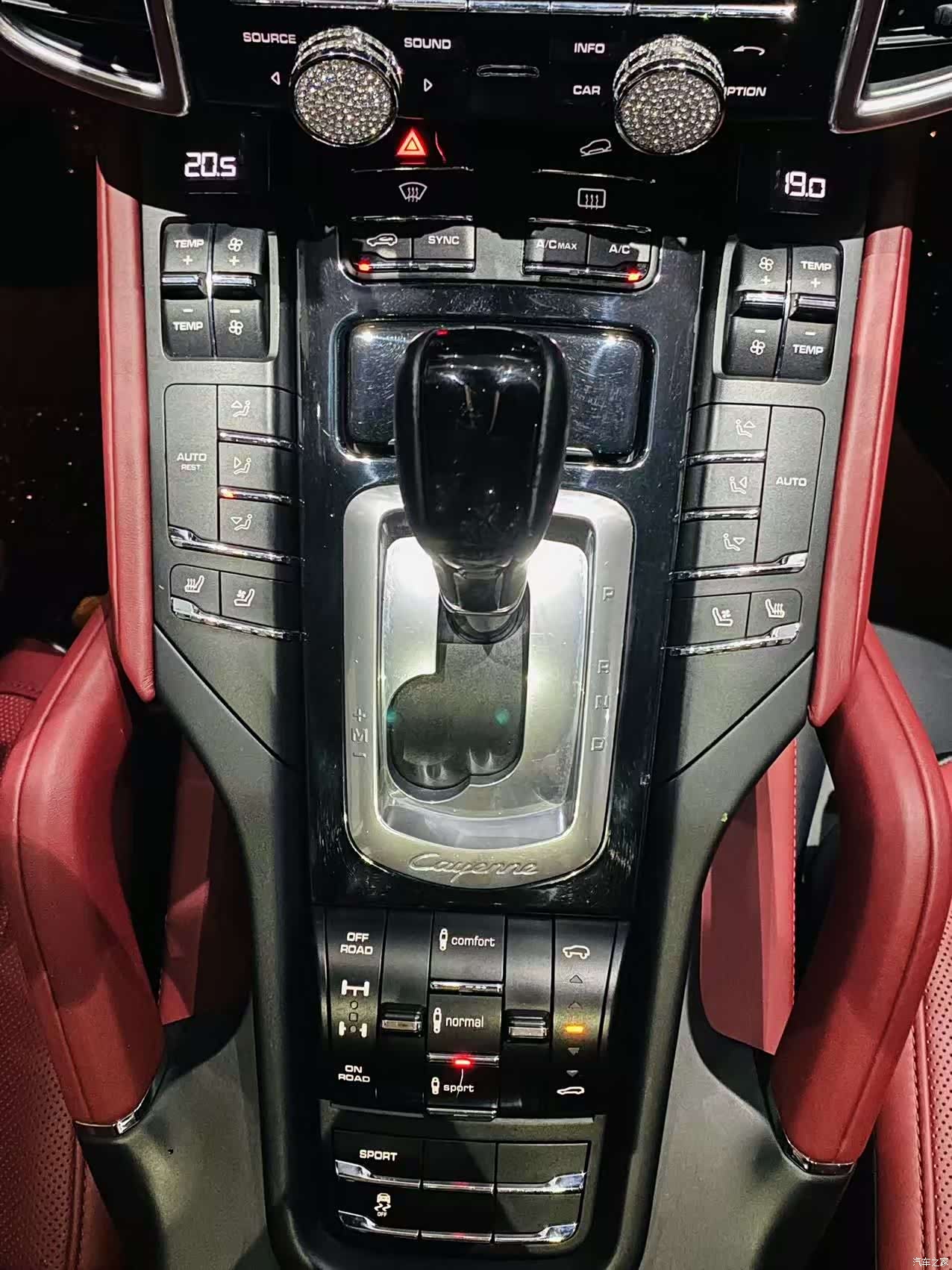 Porsche Cayenne, 2016 10