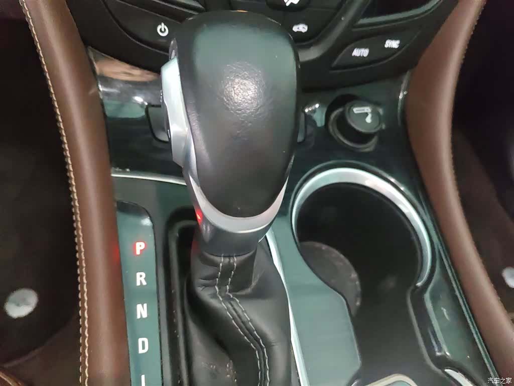 Buick Envision Plus, 2021 14
