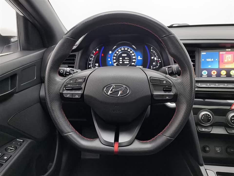 Hyundai Lead