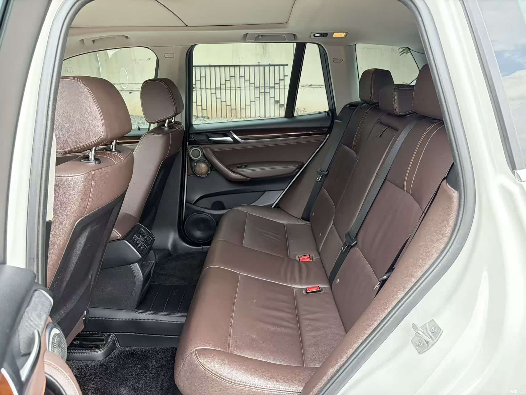 BMW X3, 2016 10