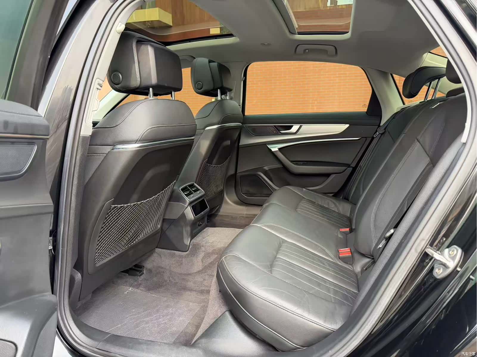 Audi A6L, 2019 23