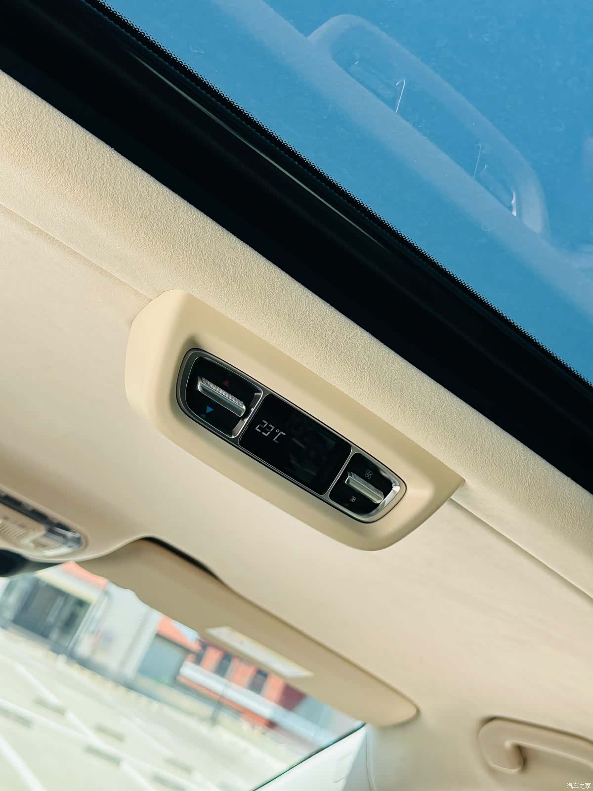 Mercedes-Benz V-Class, 2026 35