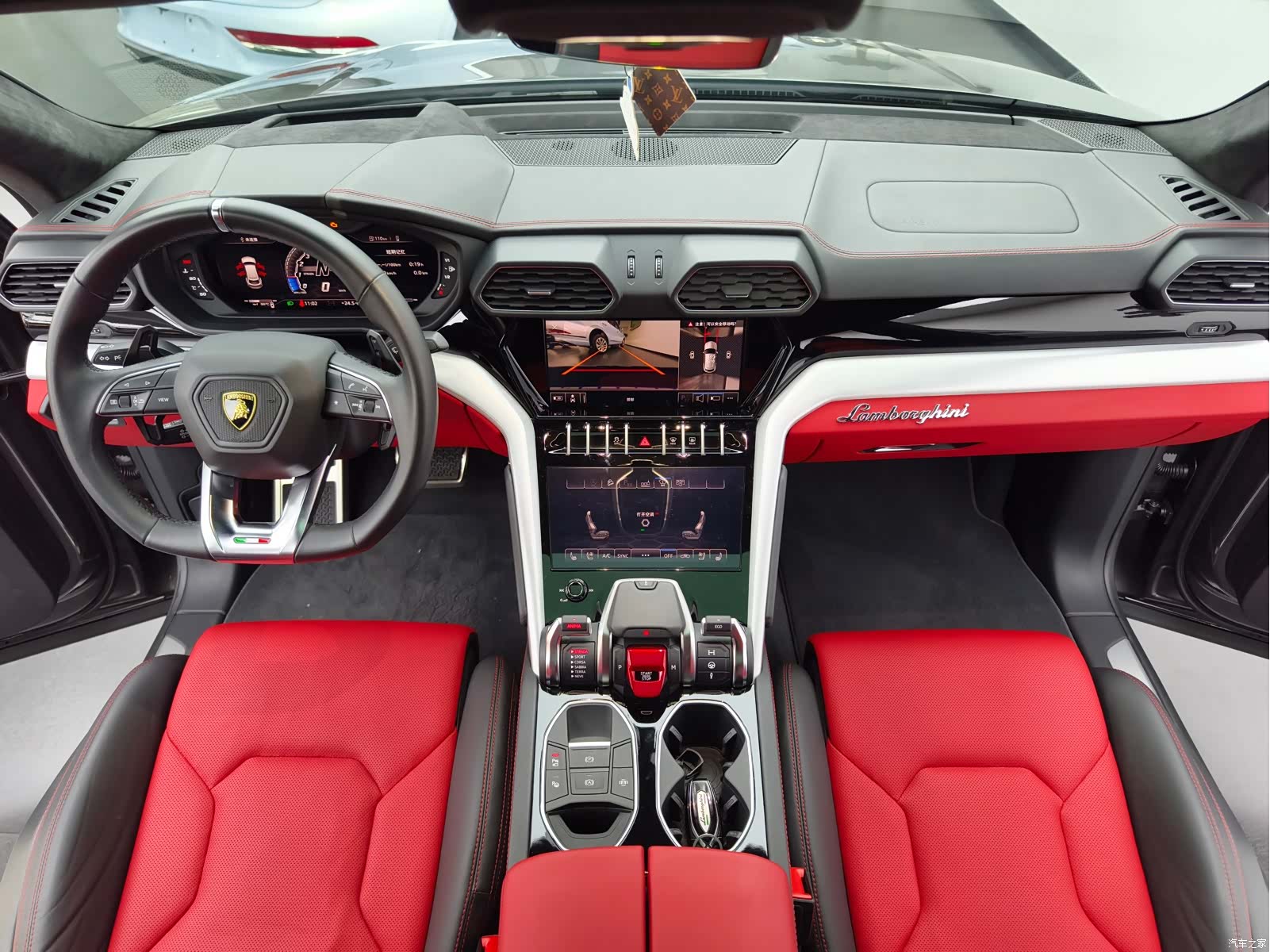 Lamborghini Urus, 2021 15