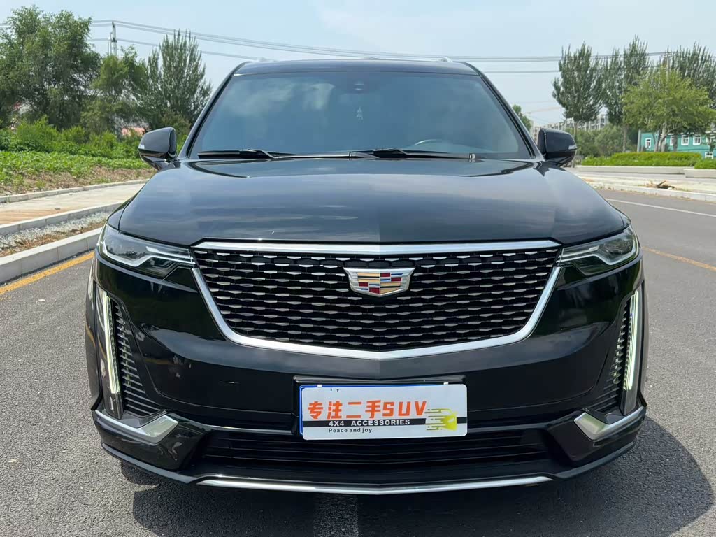 Cadillac XT6