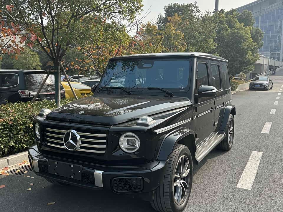 Mercedes-Benz G-class