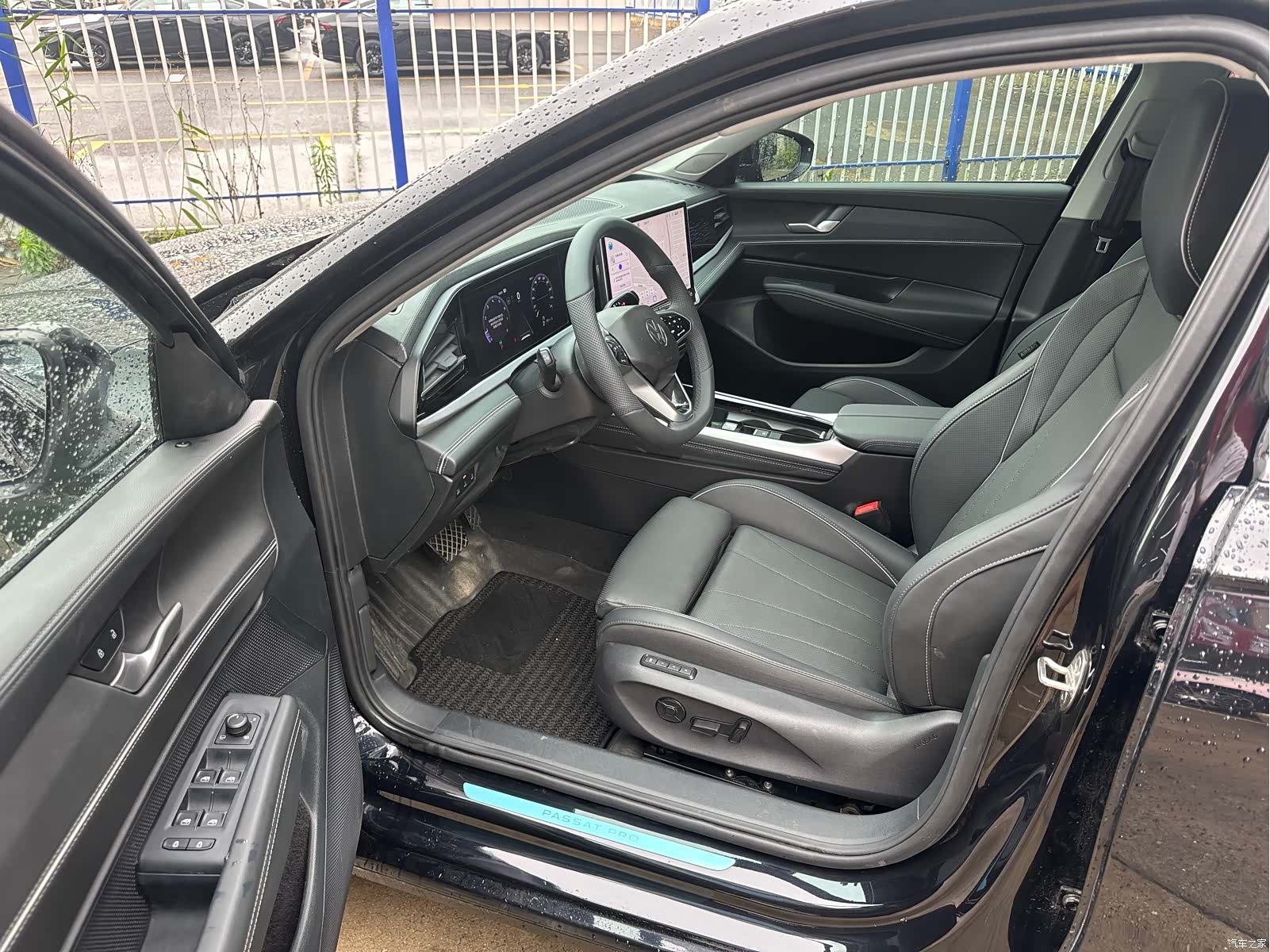 Volkswagen Passat, 2025 4