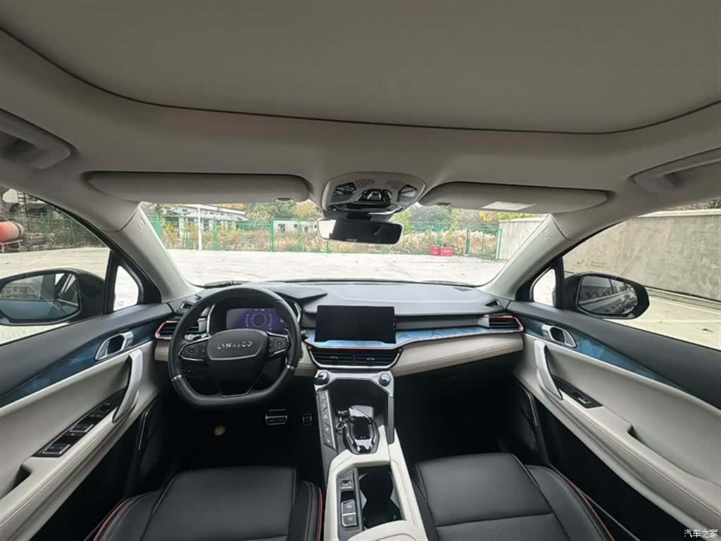 Lynk & Co 02, 2021 17