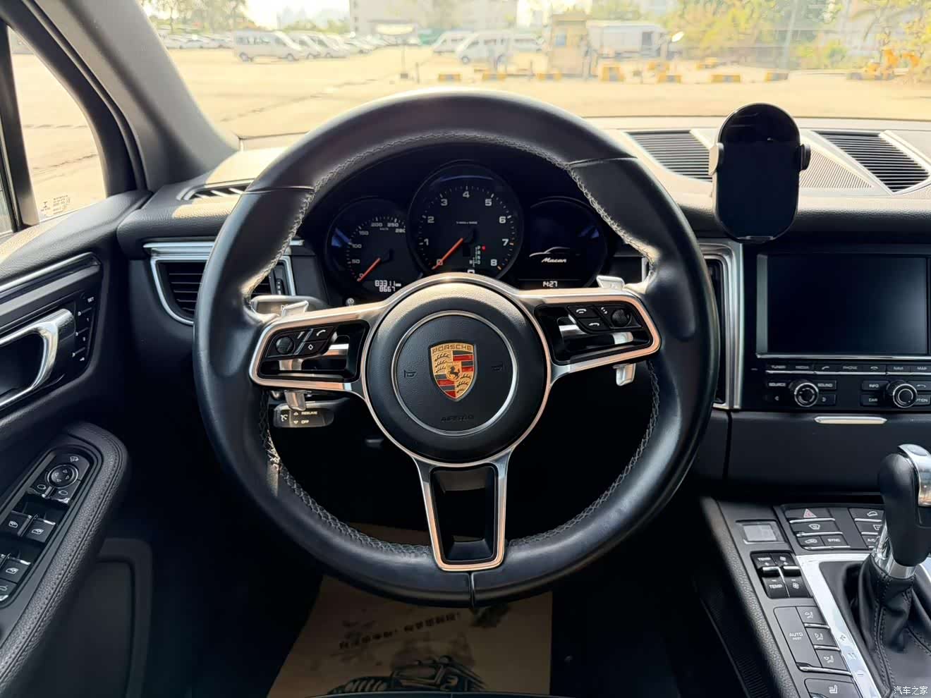 Porsche Macan, 2017 16