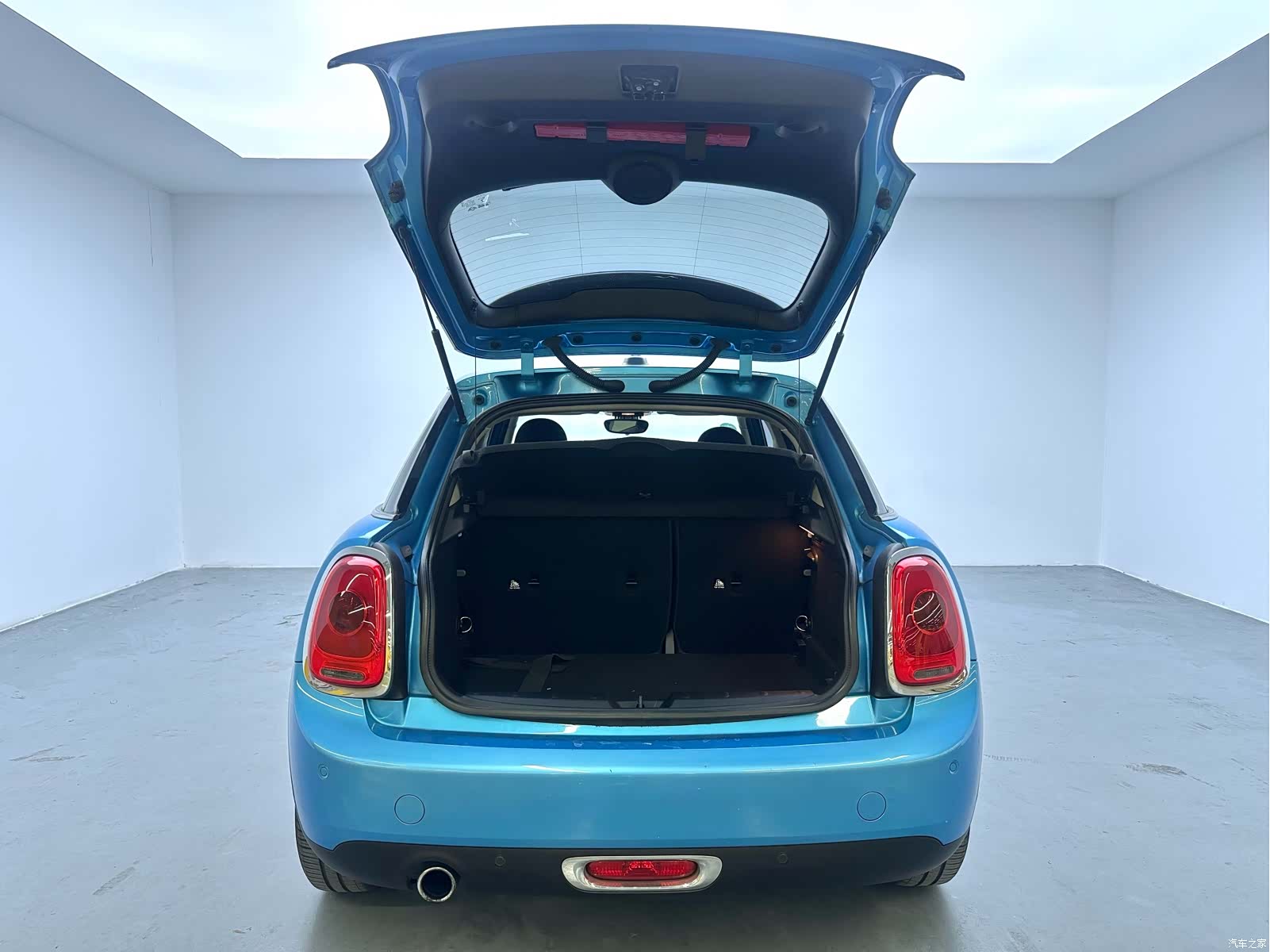 Mini ONE, 2016 13
