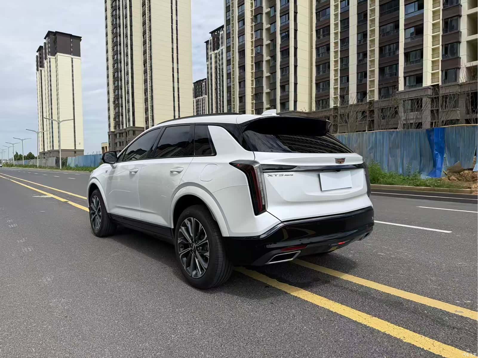 Cadillac XT5, 2025 11