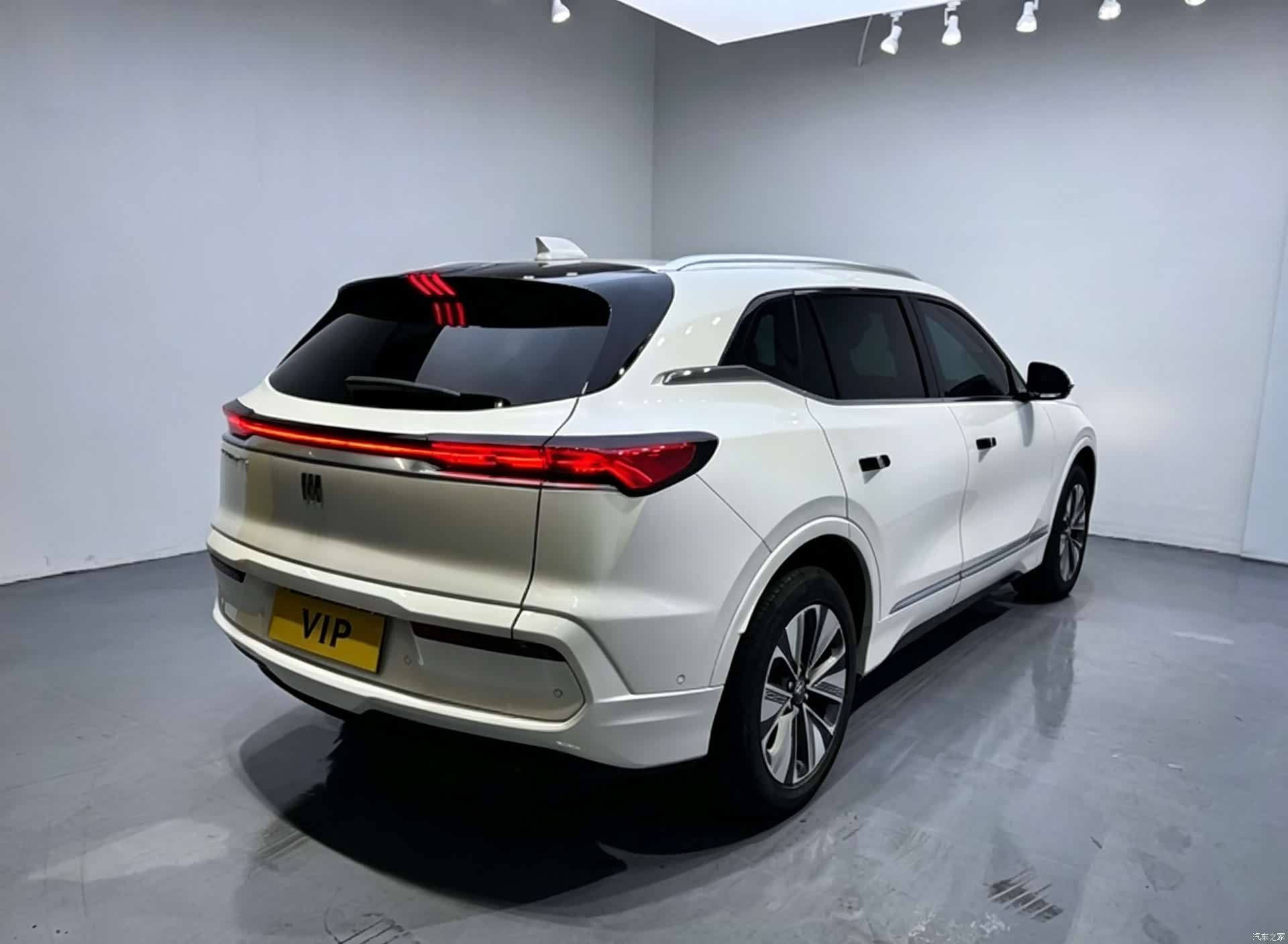 Buick E5, 2025 все фото