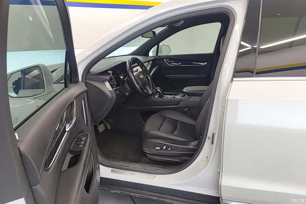 Cadillac XT6, 2022 9