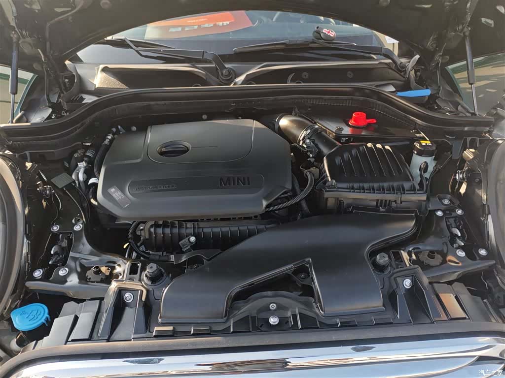 Mini ONE, 2018 17