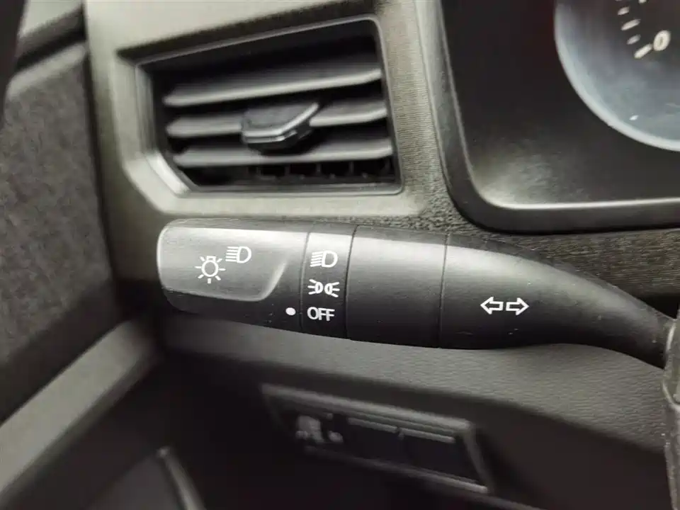 Wuling Wuling Hongguang PLUS