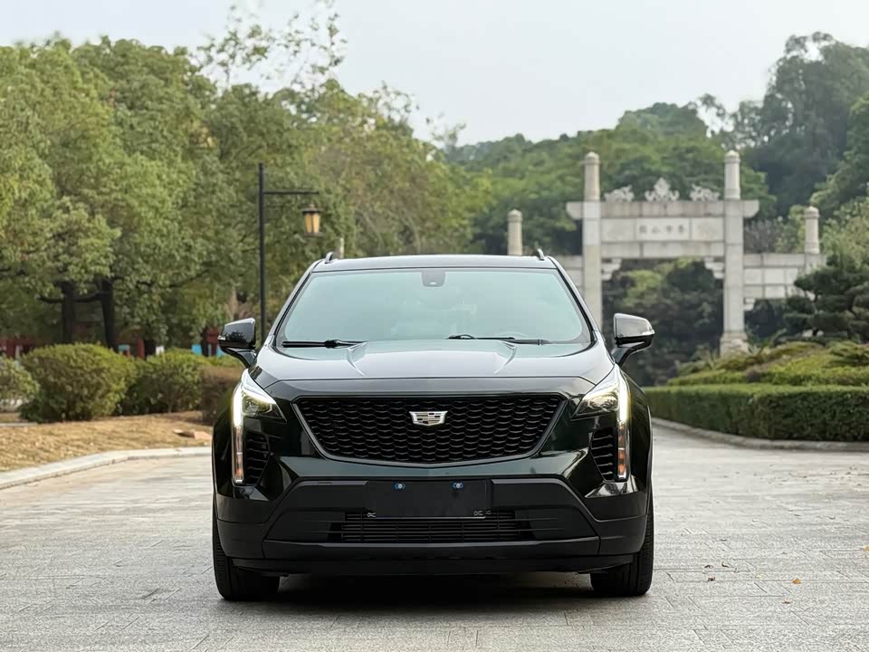 Cadillac XT4
