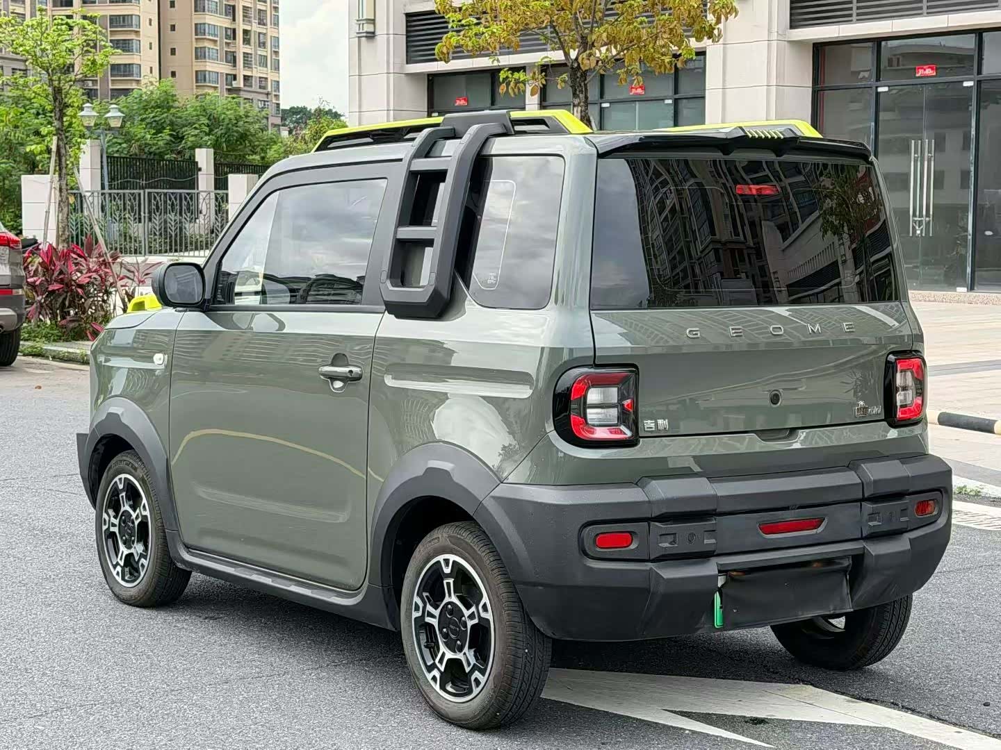Geely Panda, 2025 7