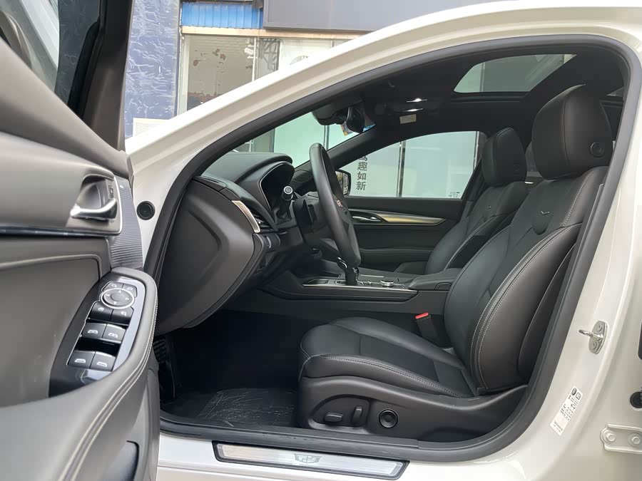 Cadillac CT5 2024, фото 9