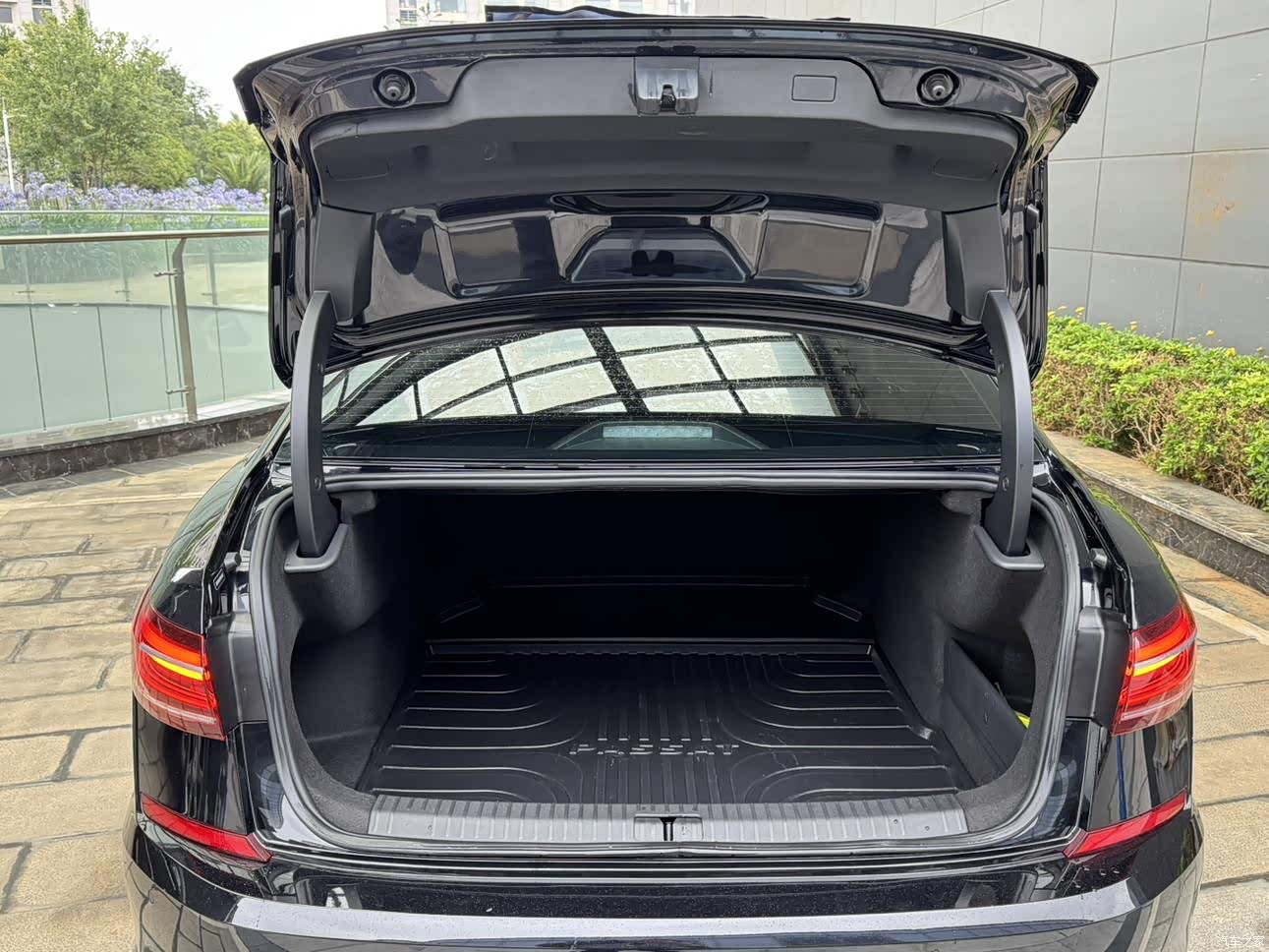 Volkswagen Passat, 2023 24