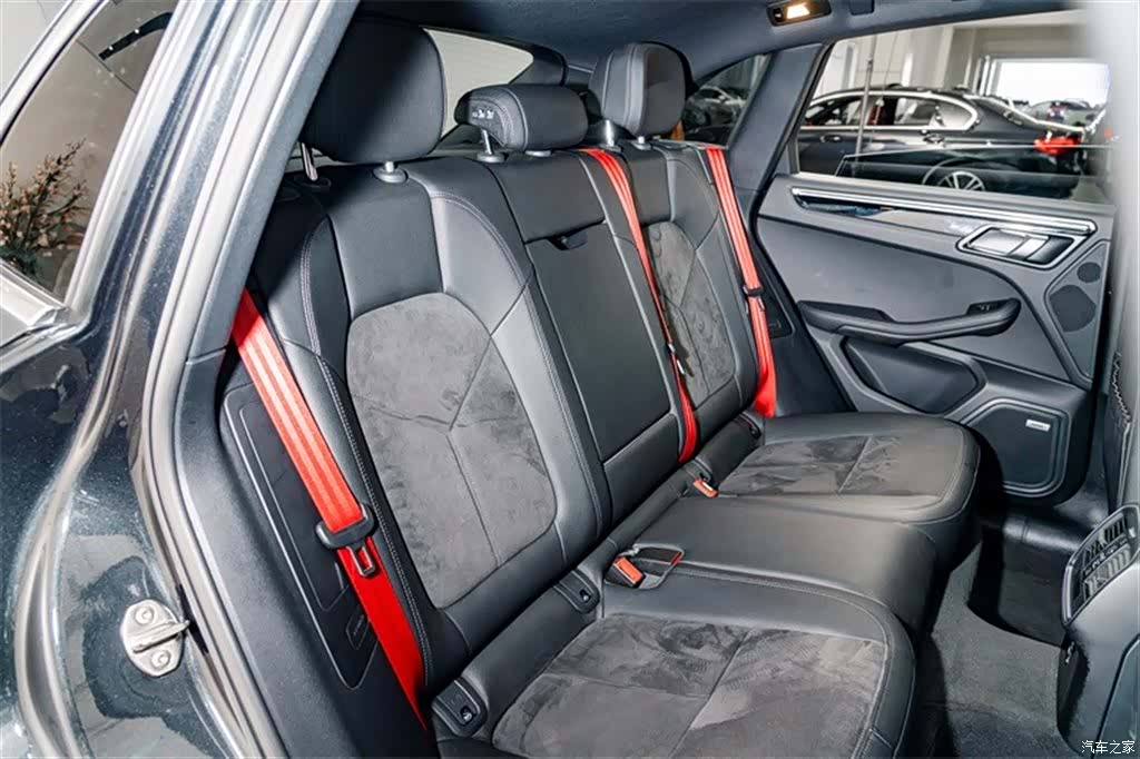 Porsche Macan, 2021 25