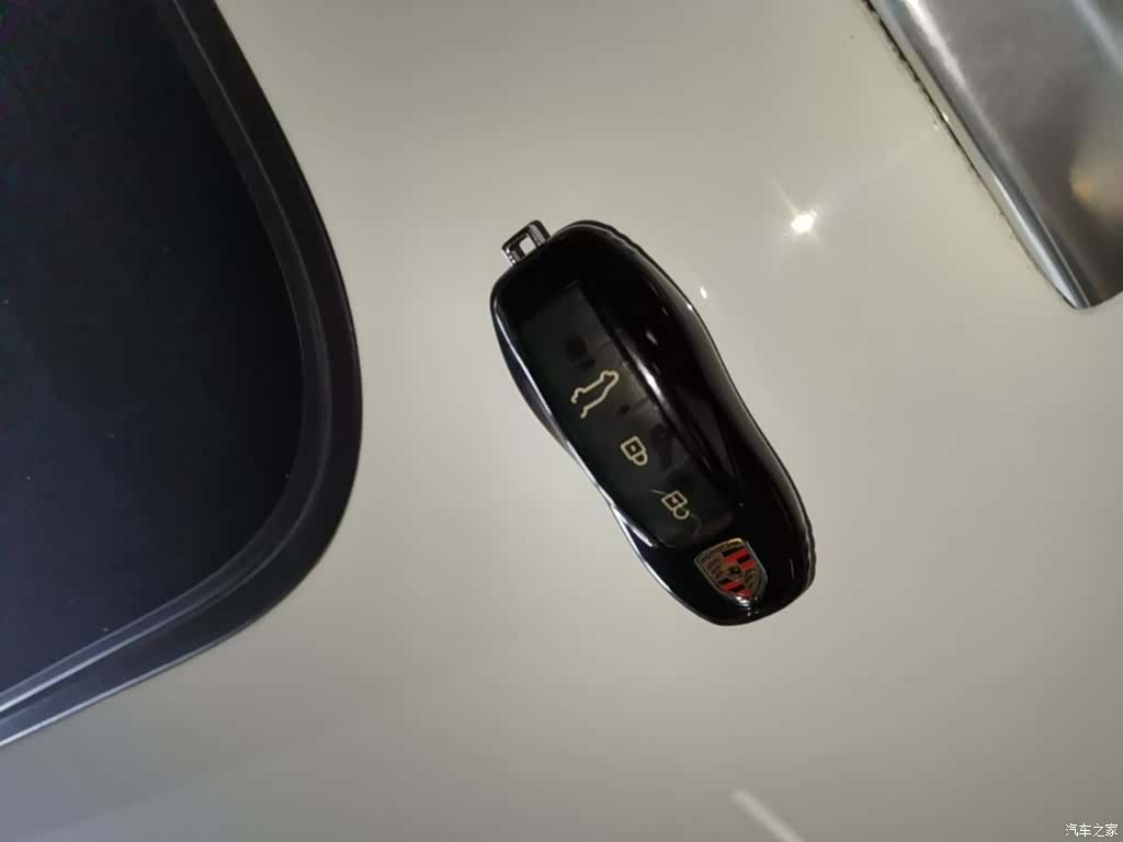 Porsche Macan, 2020 9