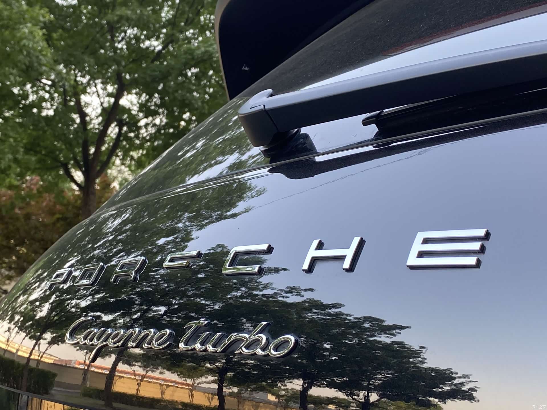 Porsche Cayenne, 2018 все фото