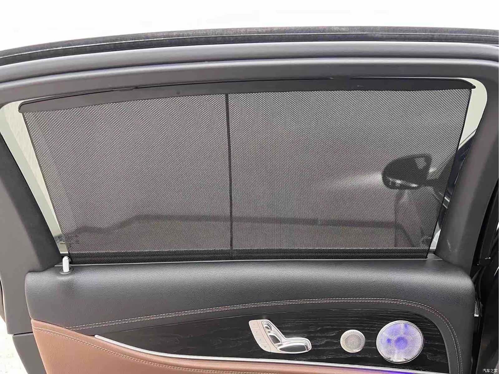 Mercedes-Benz E-Class, 2023 13