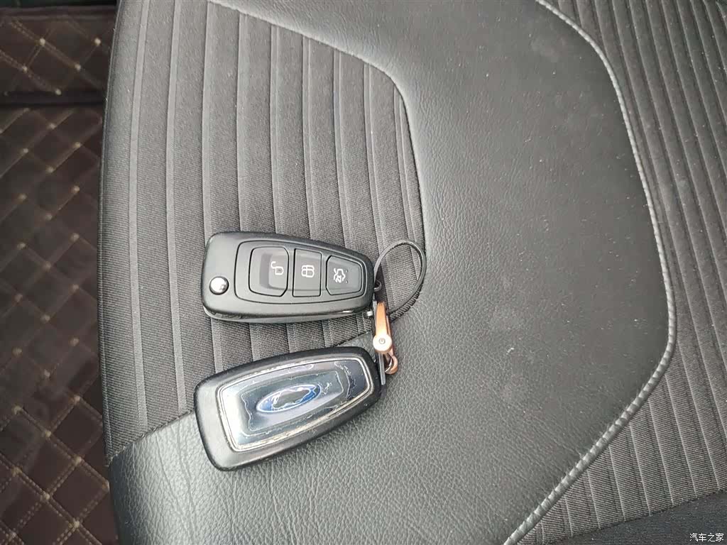 Ford Focus, 2017 9