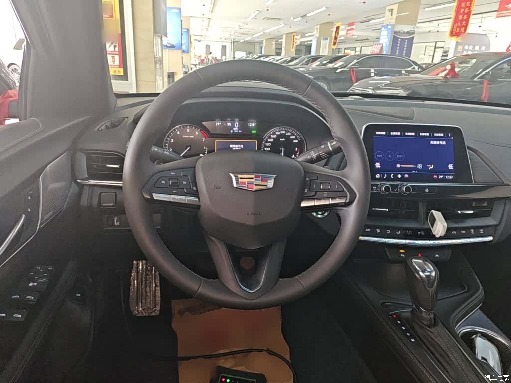 Cadillac CT4, 2024 11
