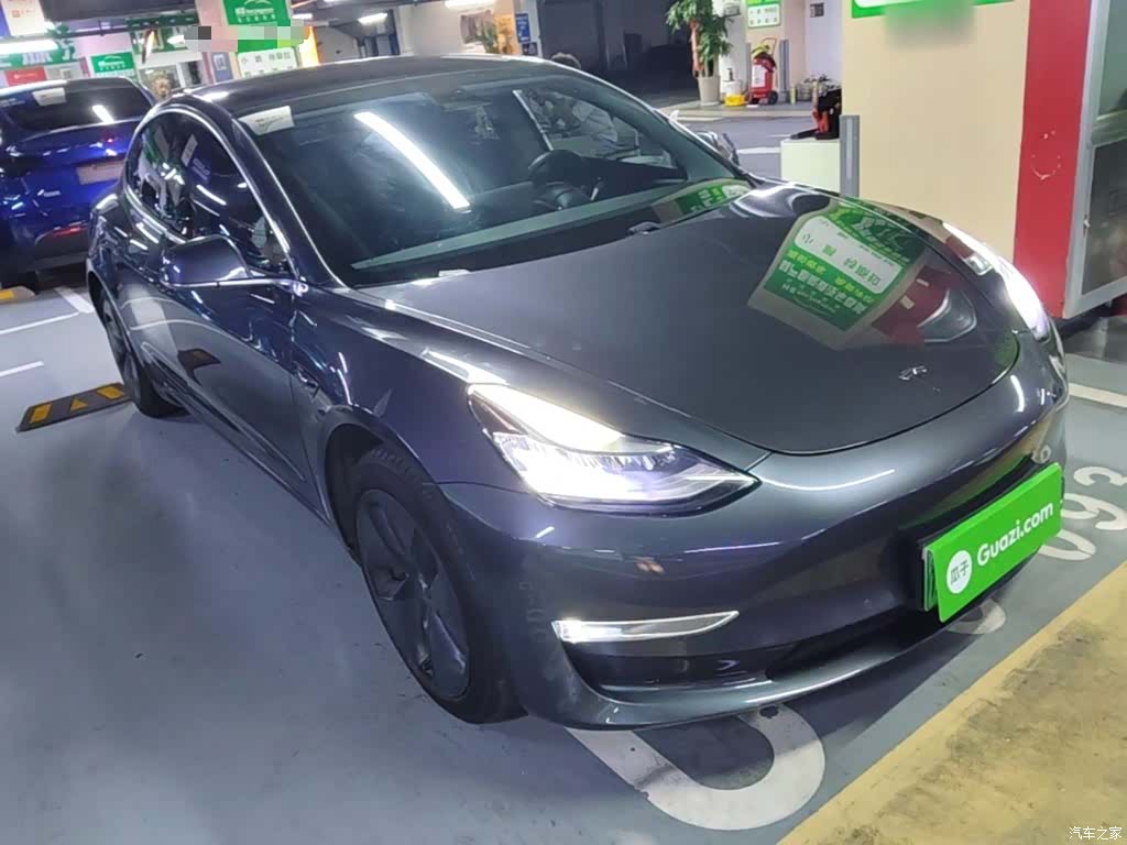 Tesla Model 3, 2019 4