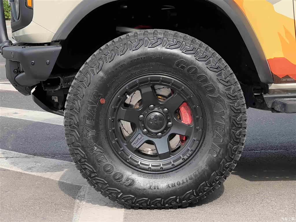 Ford Bronco, 2024 4