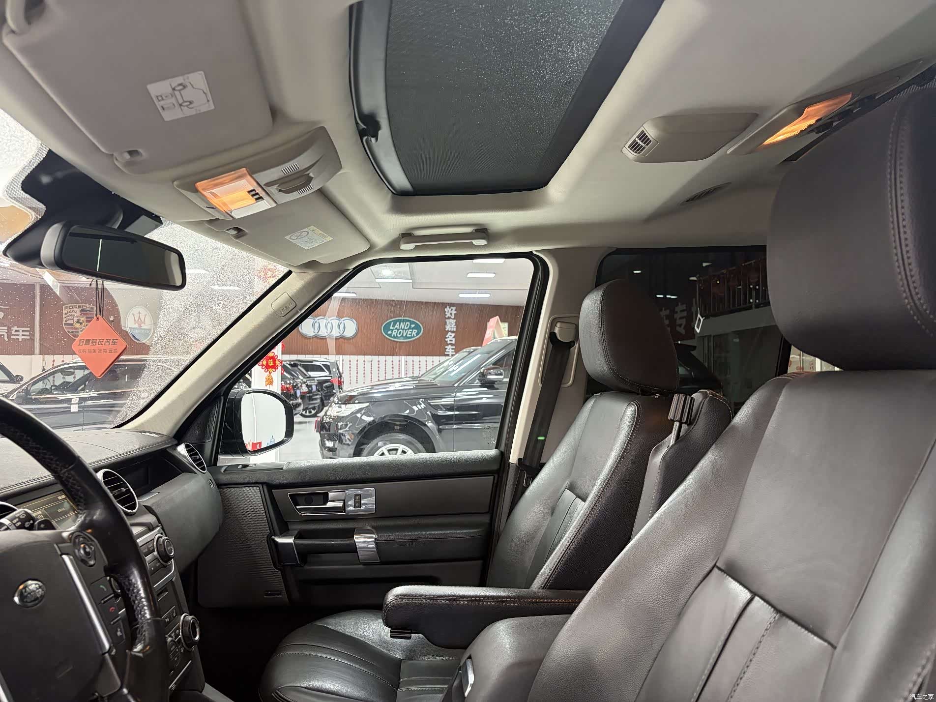 Land Rover Discovery, 2015 25