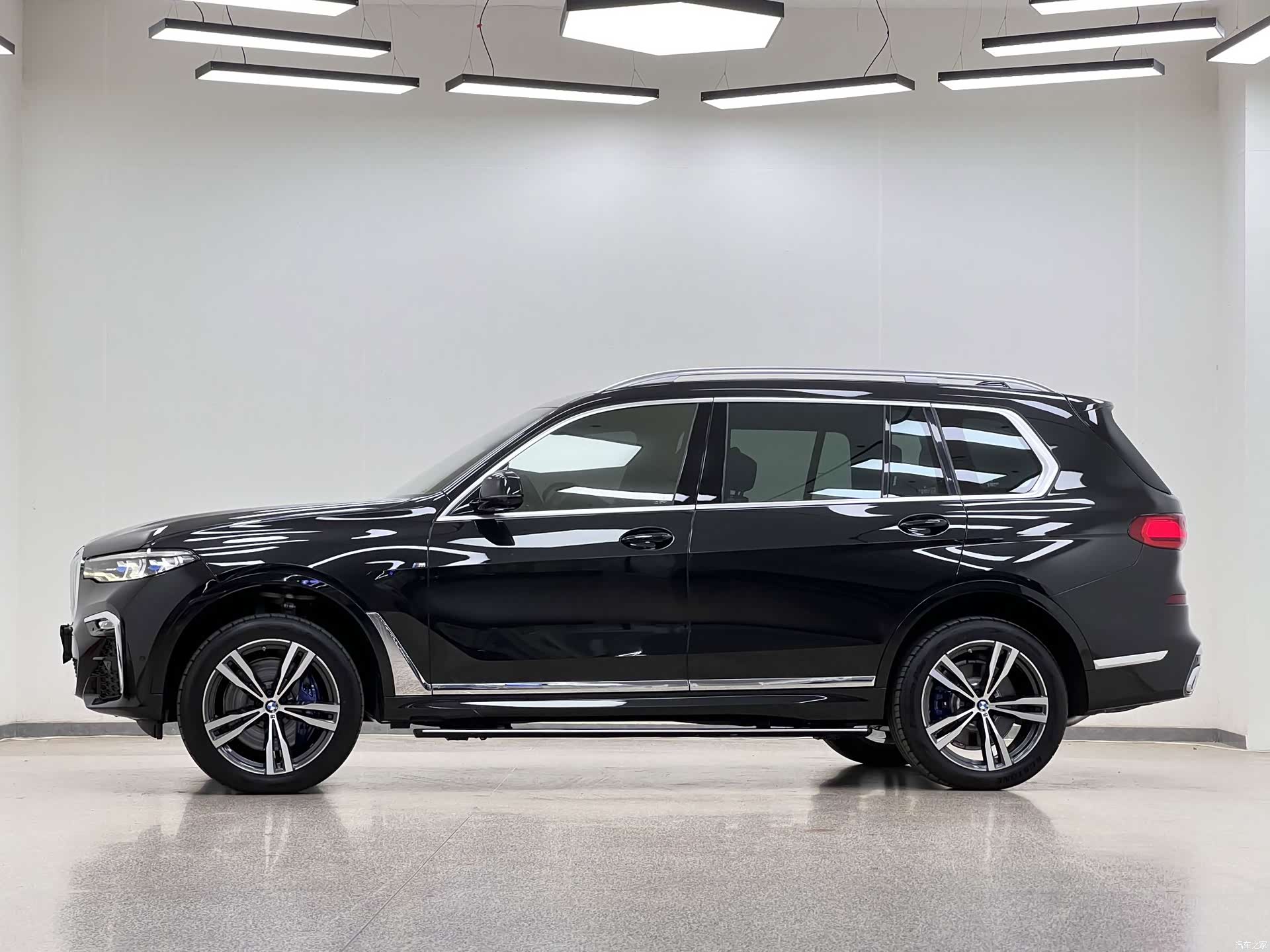 BMW X7, 2022 4