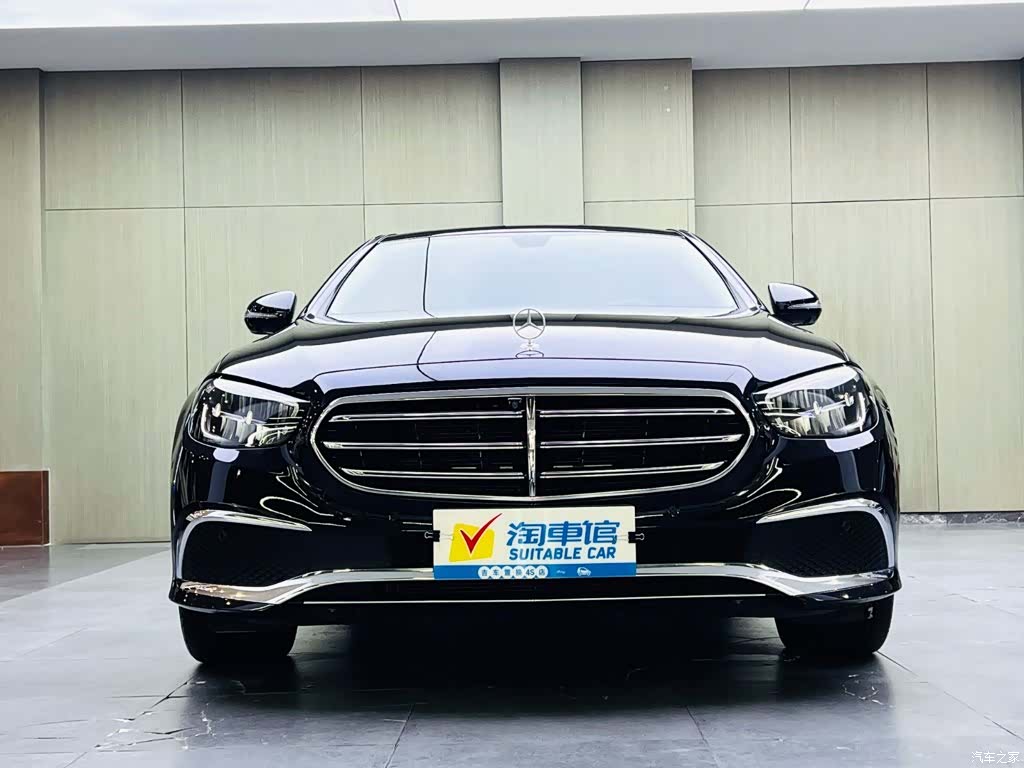 Mercedes-Benz E-Class, 2022 2