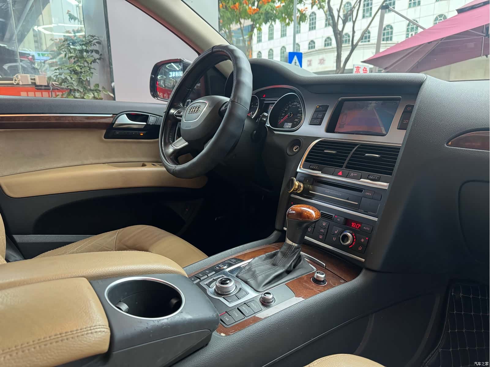 Audi Q7, 2012 15
