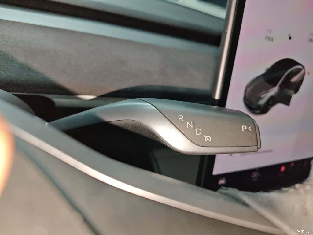 Tesla Model 3, 2019 10