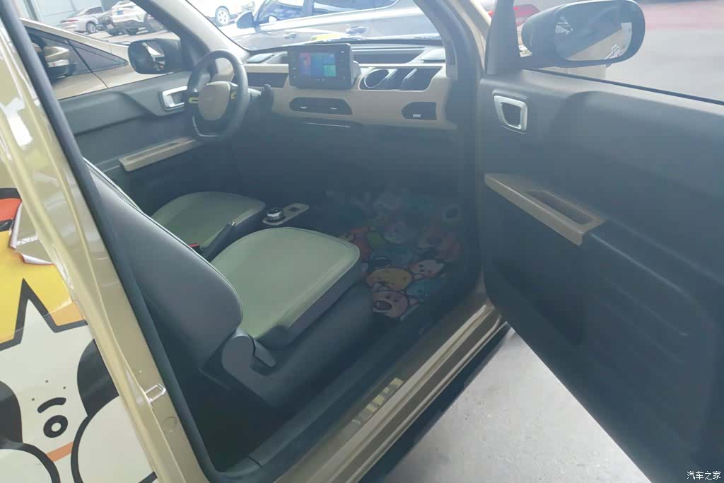 Geely Panda, 2024 8