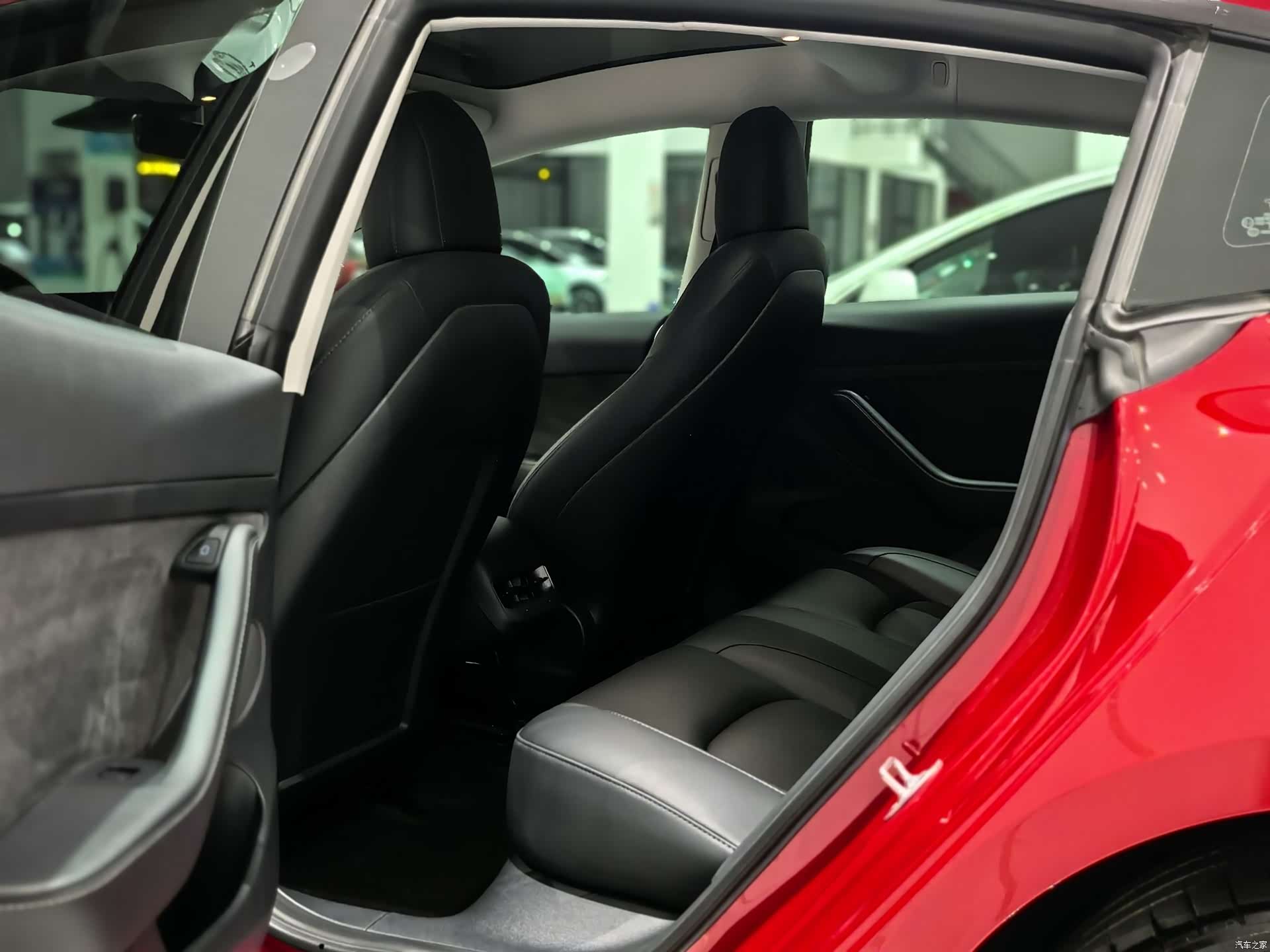 Tesla Model 3, 2022 9