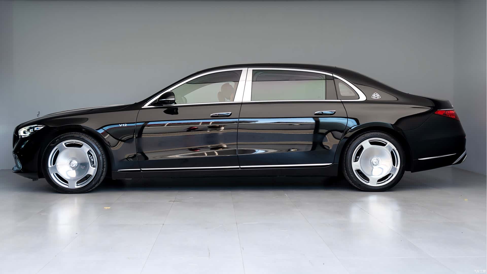 Maybach S-Class, 2023 3